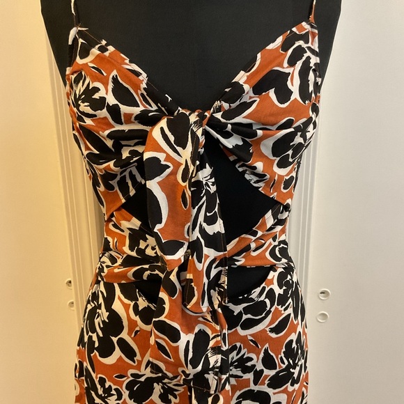 ☀️Leith Linen Stretch Blend Floral Tie Cutout Flared Jumpsuit Tan/White/Black M - Picture 4 of 9